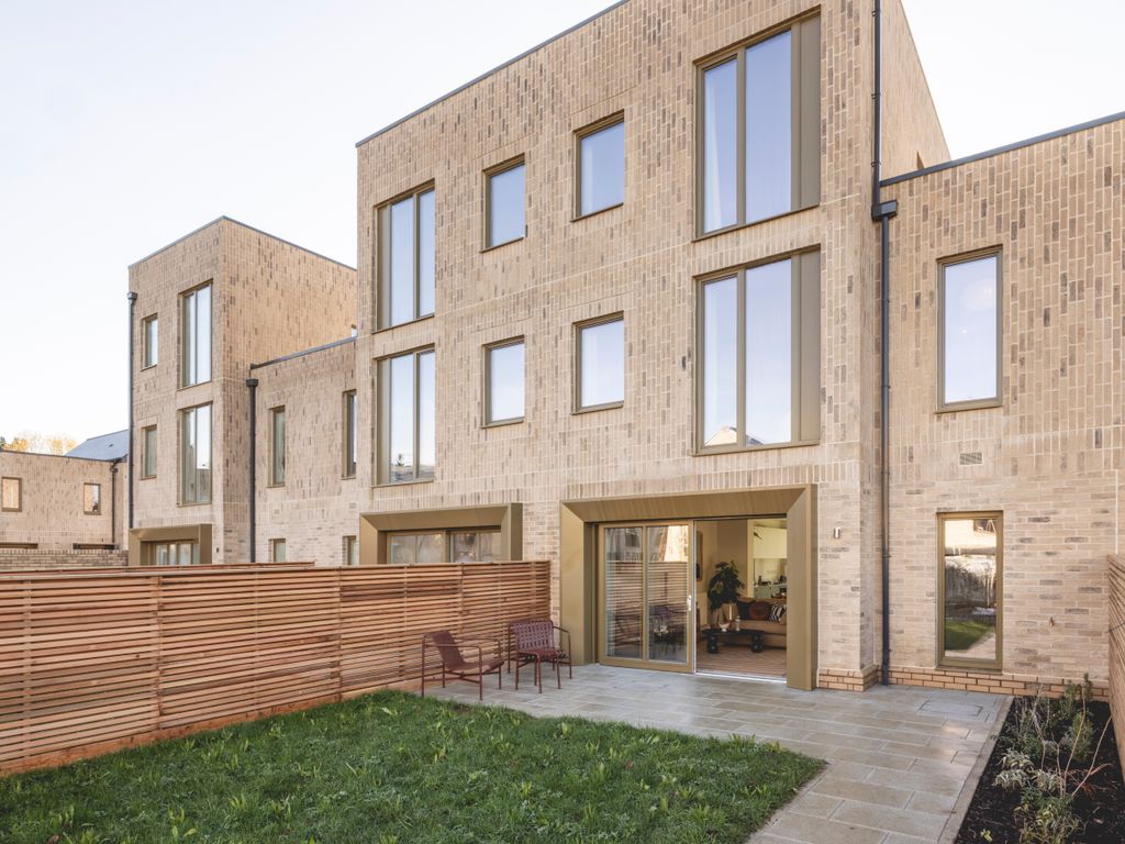 Additional image 16 of 4 bed terraced house to rentMilne Avenue, Cambridge CB3