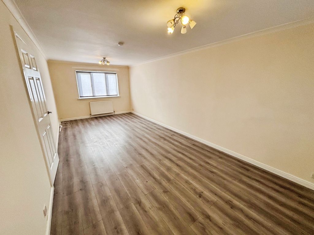 Additional image 4 of 3 bed terraced house to rentHuron Avenue, Livingston EH54