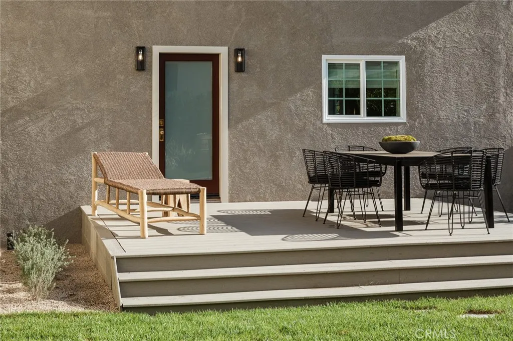 Additional image 80 of 5415 Ash Street, Los Angeles, CA 90042