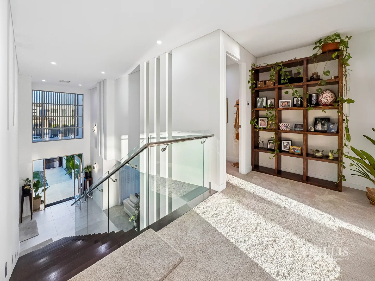 Additional image 17 of 86 Royal Albert Crescent, Sovereign Islands QLD 4216