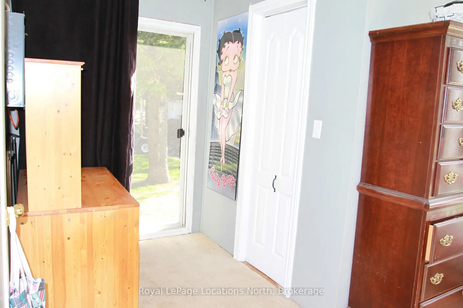 Additional image 10 of 1539 6 Concession