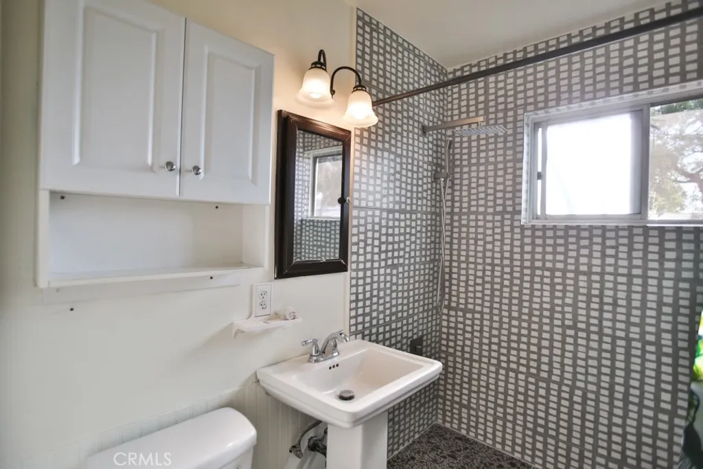 Additional image 17 of 1020 Cambridge Street, Anaheim, CA 92805