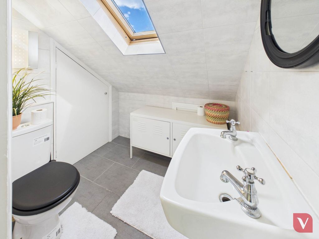 Additional image 7 of 5 bed property to rentCompton Avenue, Luton LU4