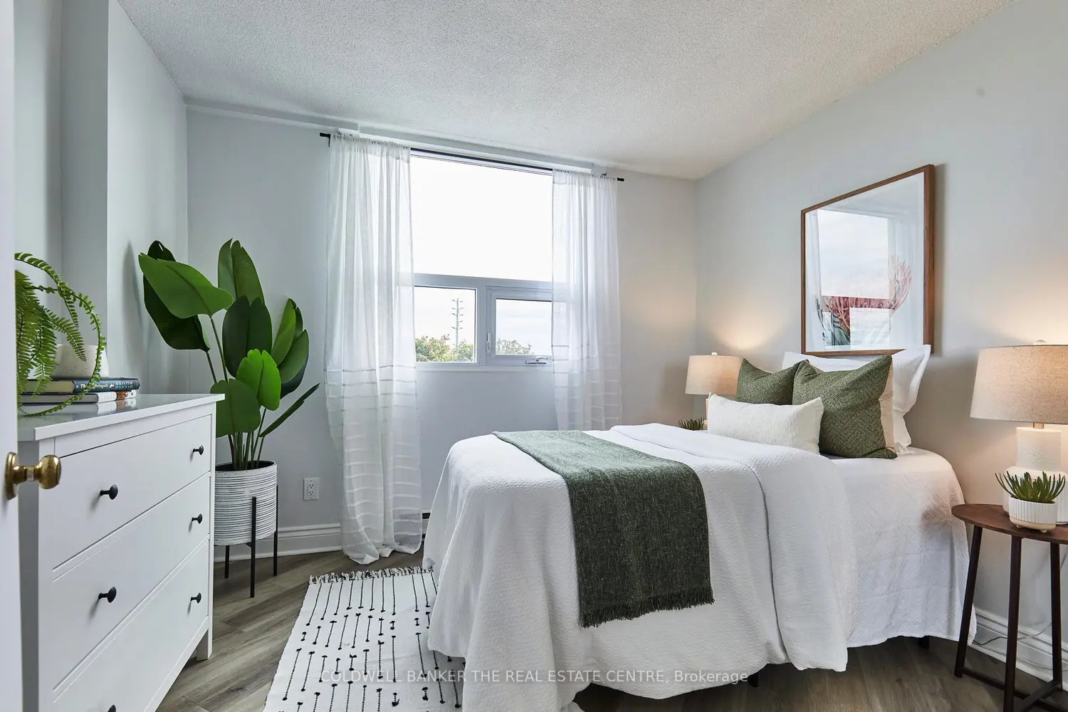 Additional image 15 of 2 Westney Road 401