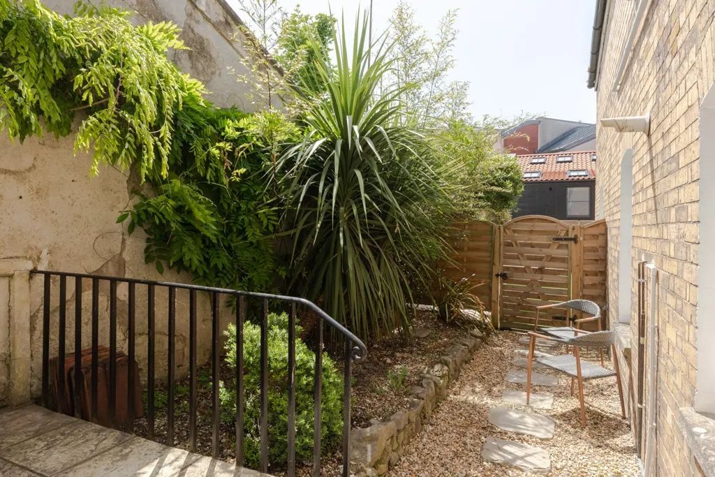 Additional image 12 of 2 Bed Flat, Redcliffe Parade West, BS1, N1 7GU