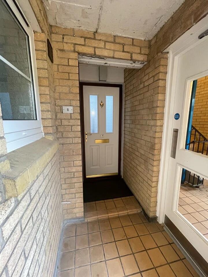 Additional image 2 of Haltside, Hatfield, AL10