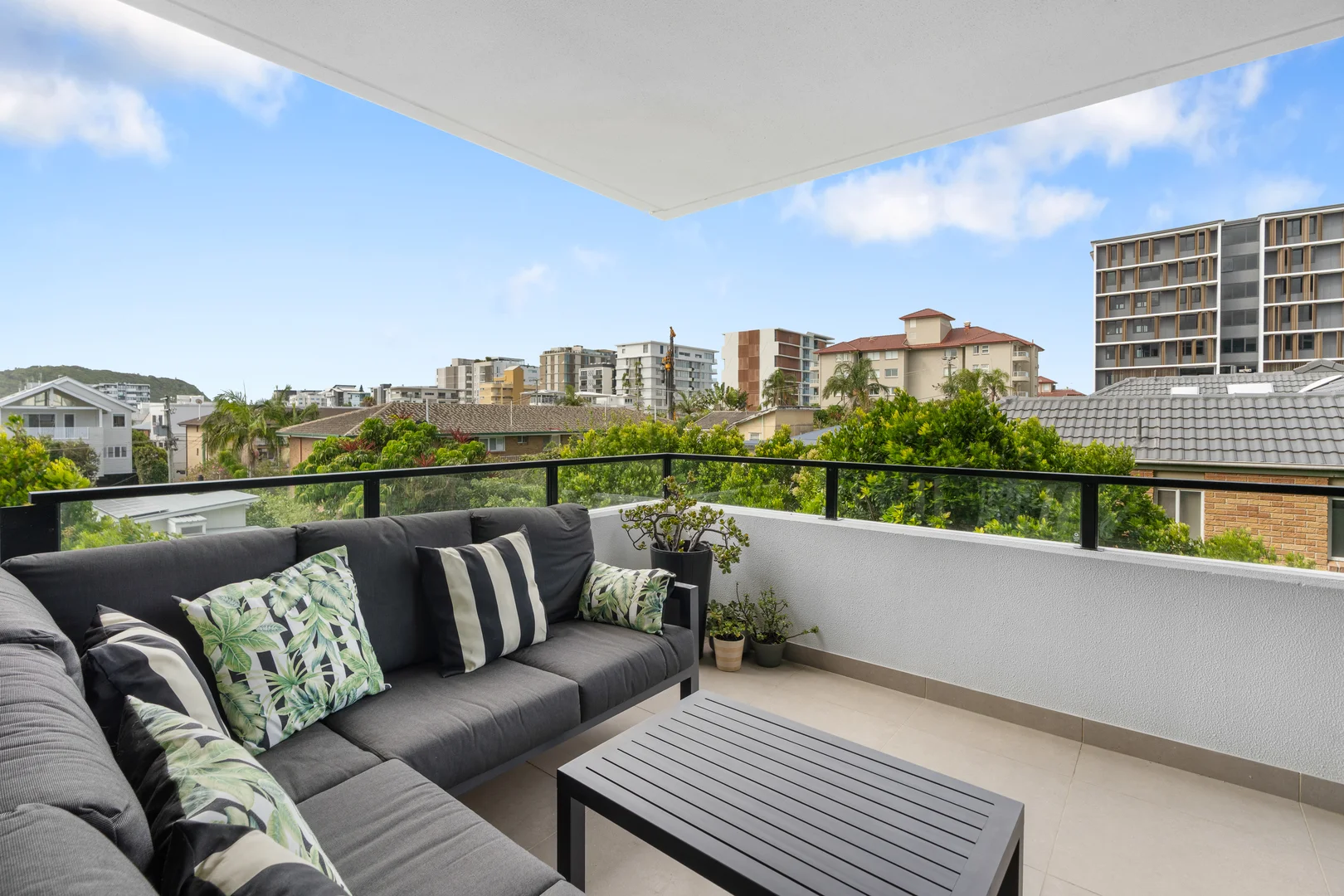 Additional image 13 of 203/3-7 Twenty Fourth Avenue, Palm Beach QLD 4221