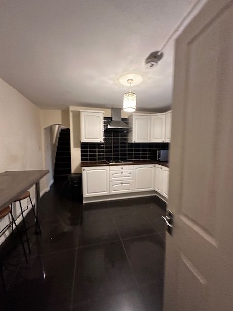 Additional image 12 of 6 bed town house to rentClarendon Street, Leamington Spa CV32