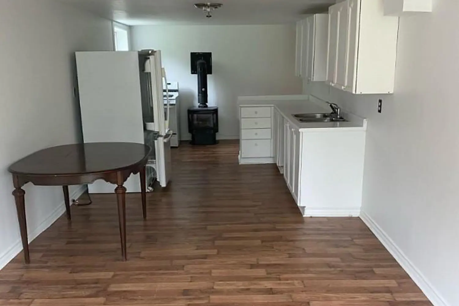 Additional image 4 of 8555 10Th Line