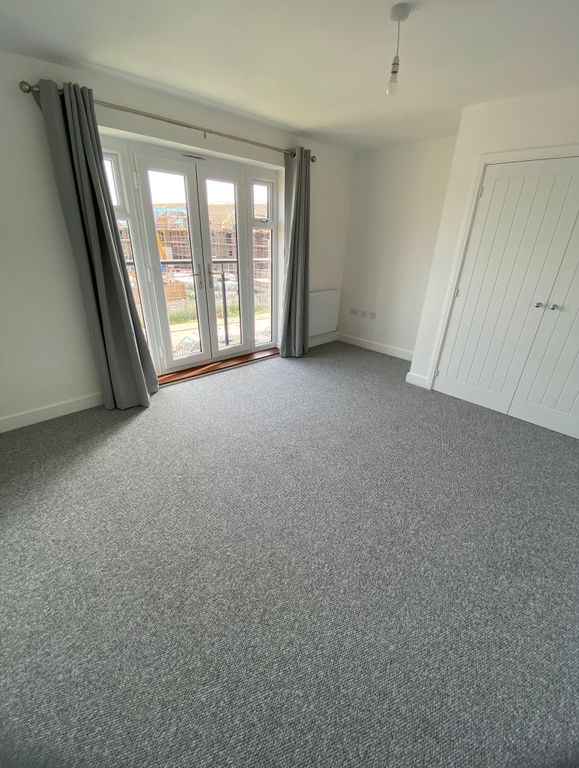 Additional image 10 of 4 bed town house to rentFfordd Darwin, Barry CF63