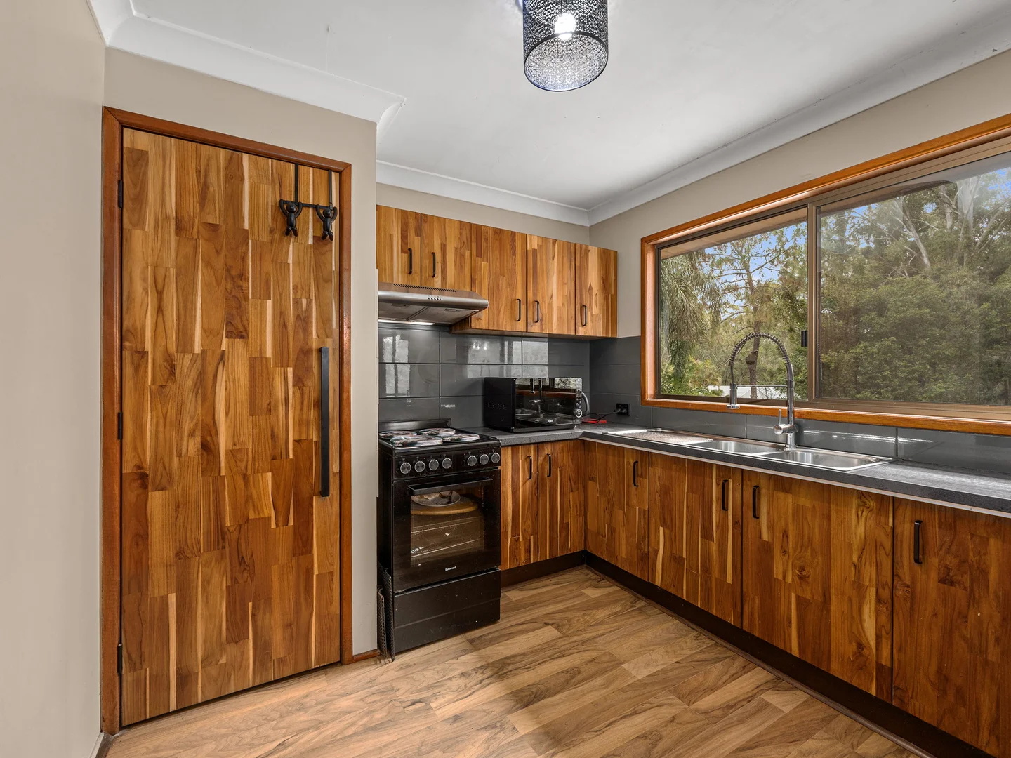 Additional image 8 of 472-474 Loganlea Road, Slacks Creek QLD 4127