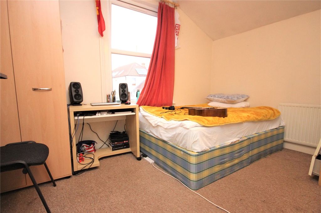 Additional image 9 of 6 bed shared accommodation to rentLongmead Avenue, Bishopston, Bristol BS7