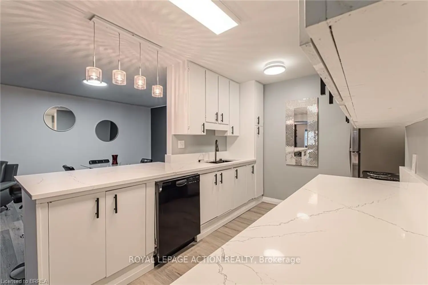 Additional image 17 of 54 Grand Street