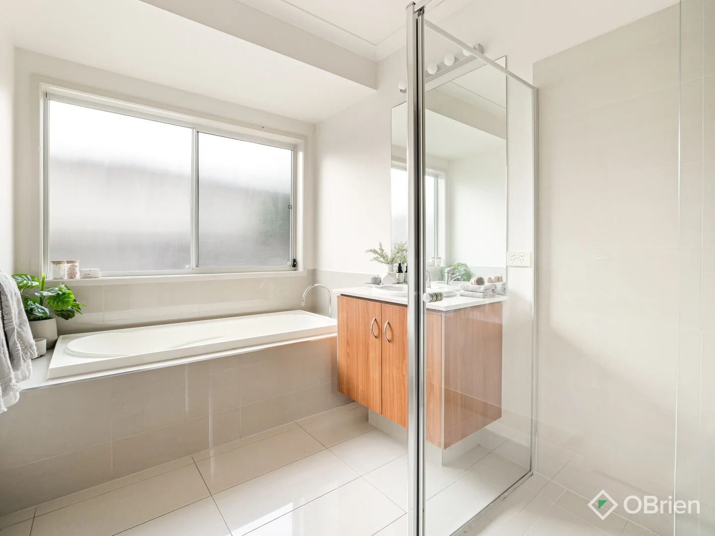 Additional image 12 of 182 Sandhurst Boulevard, Sandhurst VIC 3977