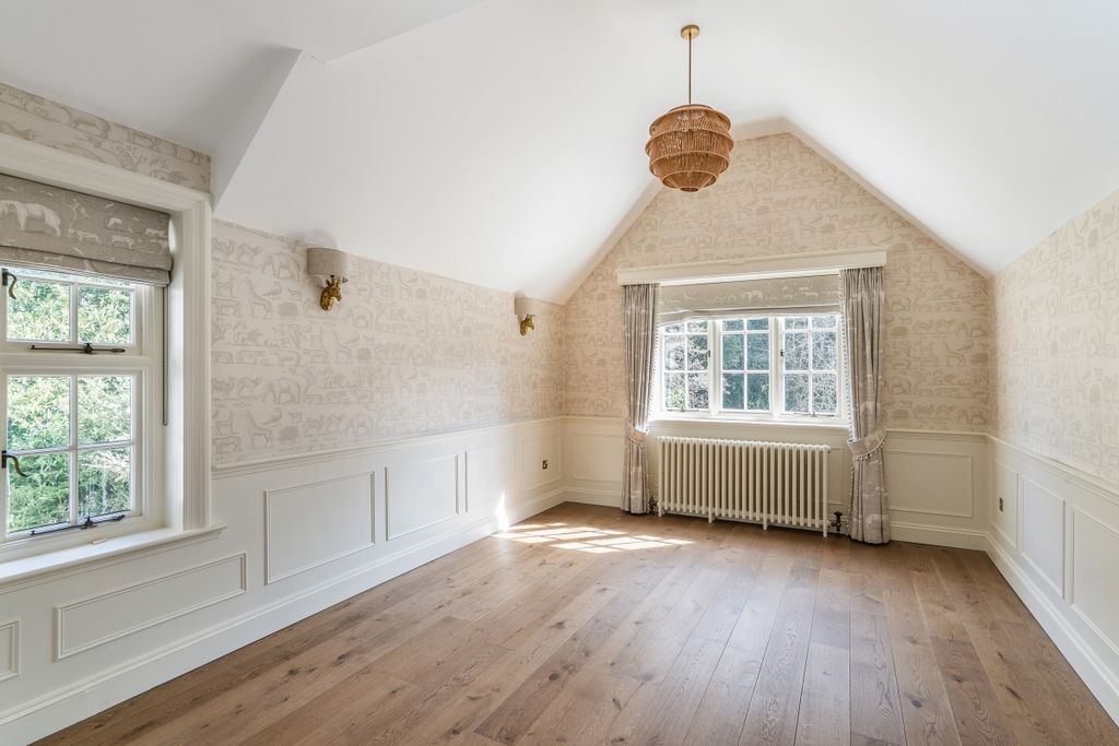 Additional image 15 of 10 bed detached house to rentPriors Hatch Lane, Hurtmore, Godalming GU7