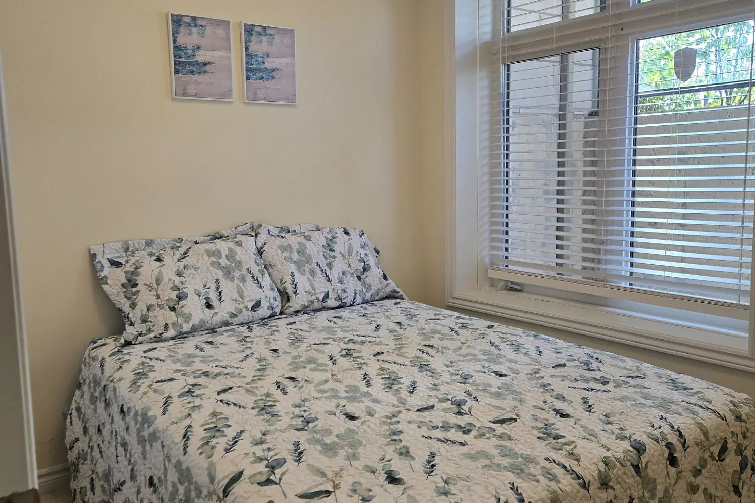 Additional image 9 of 30 Halliford Place 202