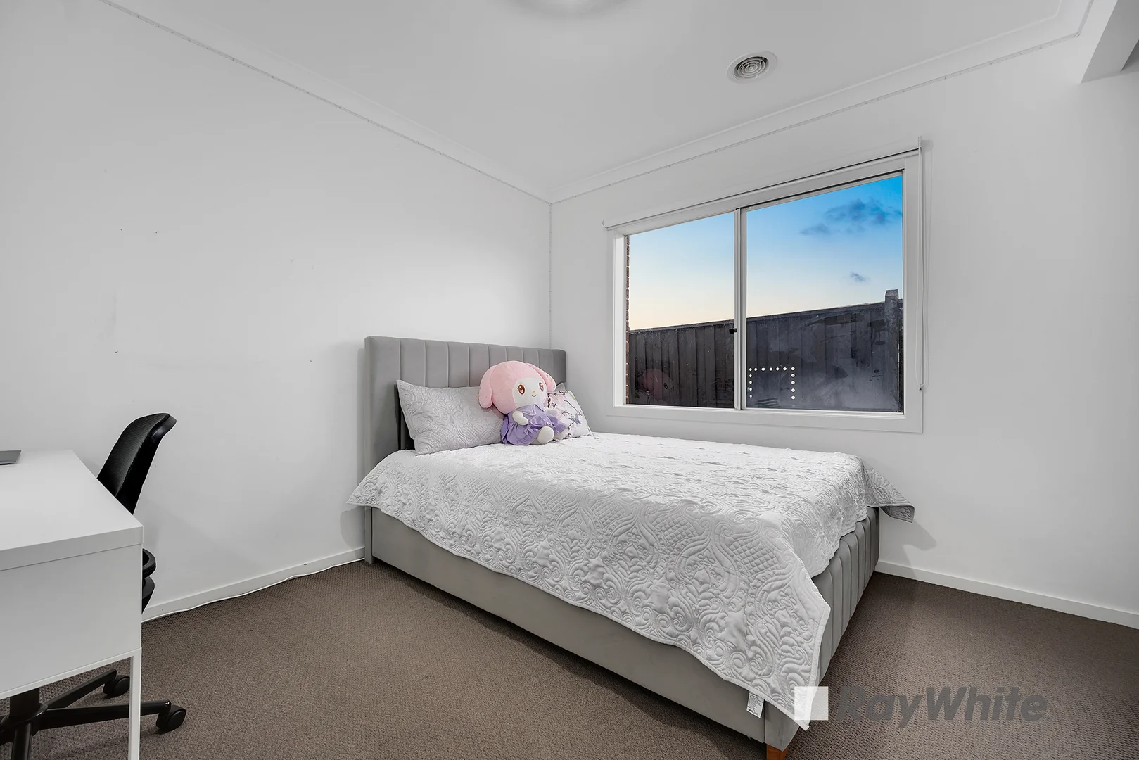 Additional image 12 of 91 Yeungroon Boulevard, Clyde North VIC 3978
