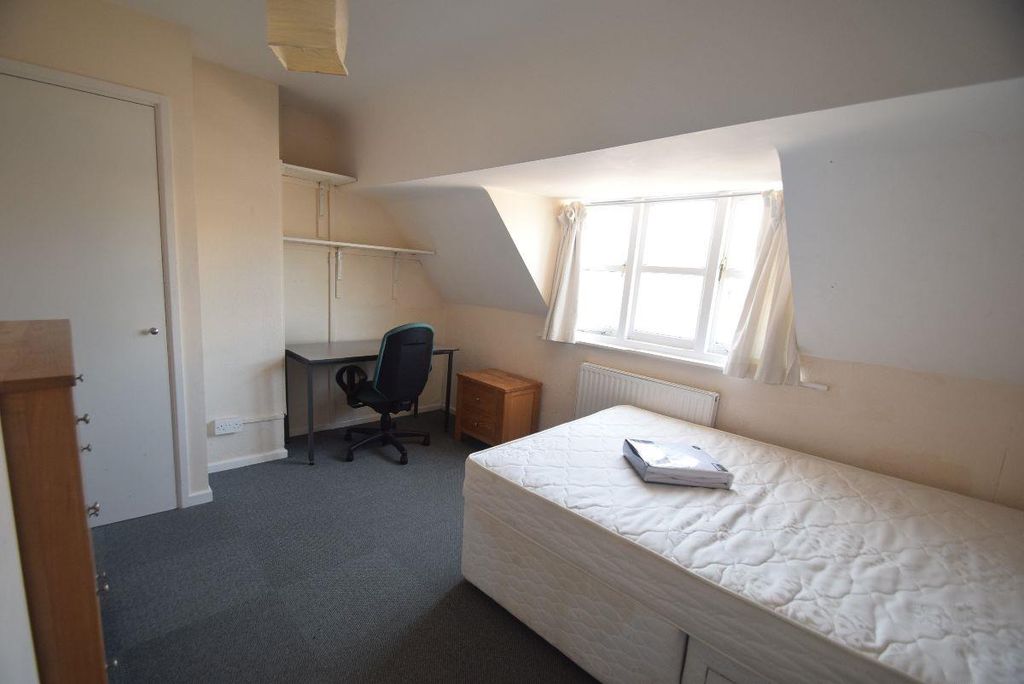 Additional image 7 of 6 bed flat to rentBellmans Yard, High Street, Newport TF10