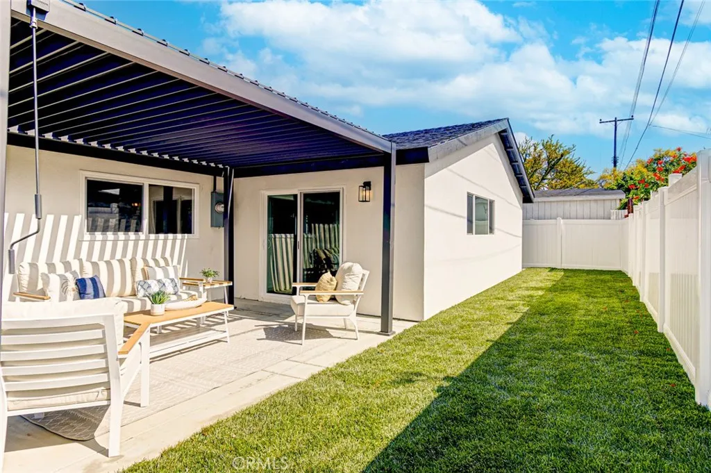 Additional image 46 of 2433 Littleton Pl, Costa Mesa, CA 92626