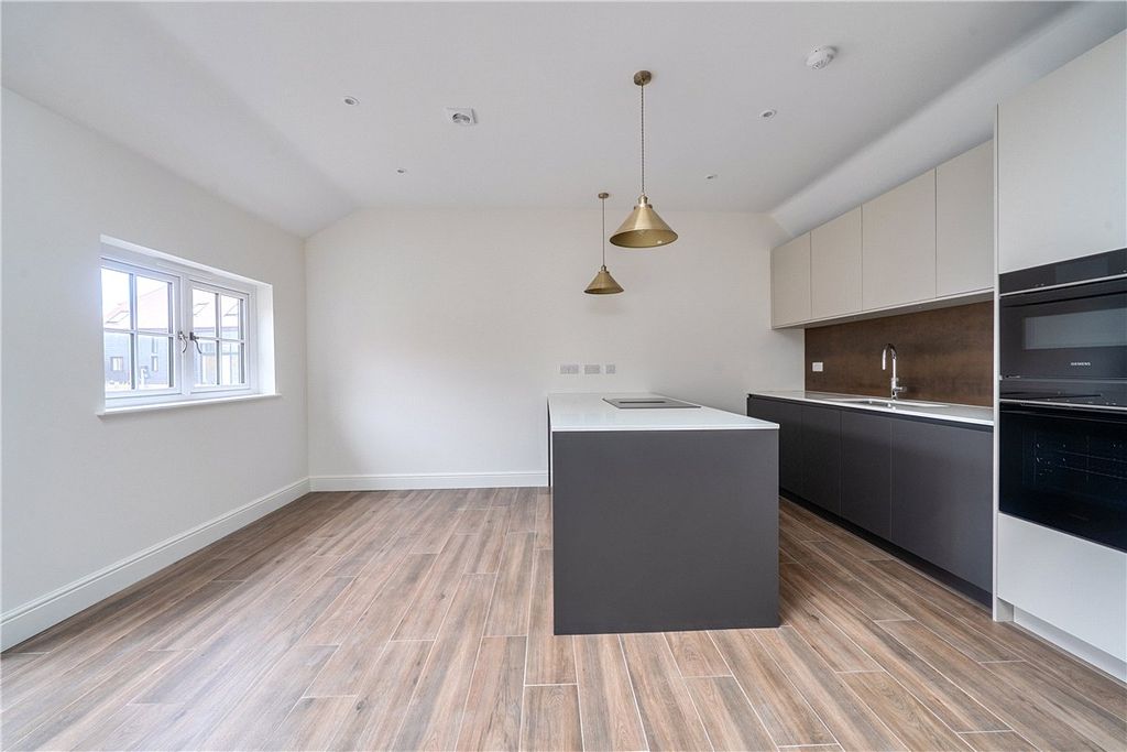 Additional image 4 of 2 bed semi-detached house to rentEnborne Street, Enborne, Newbury, Berkshire RG20