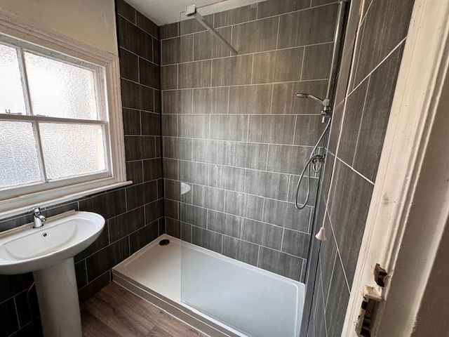 Additional image 20 of 7 bed semi-detached house to rentBalmoral Road, Bristol BS7