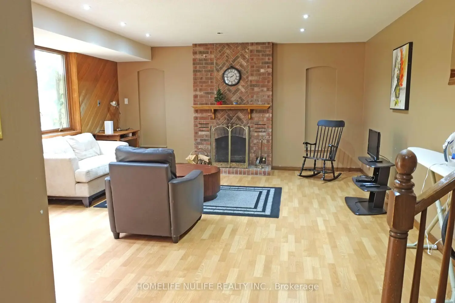 Additional image 7 of 141 Castlegrove Boulevard