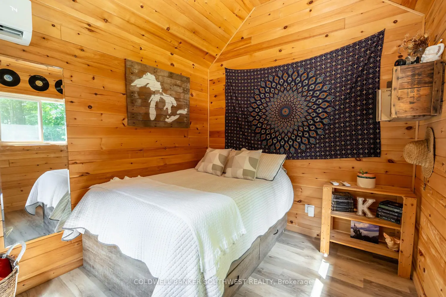 Additional image 18 of 5252 Egremont Road