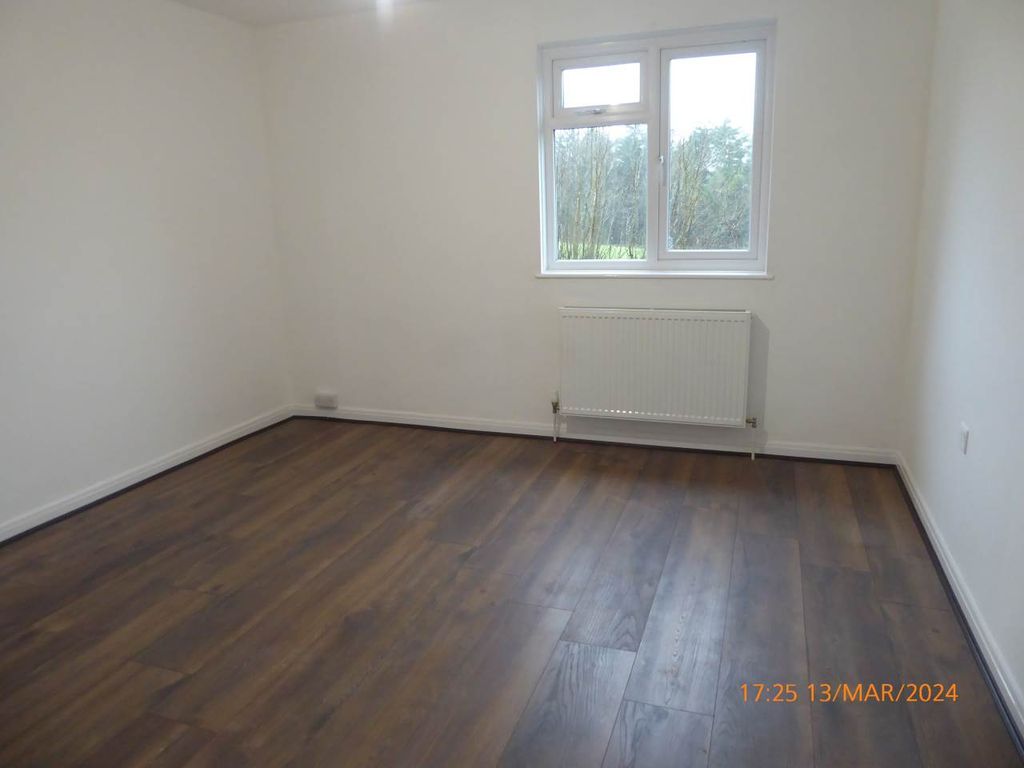 Additional image 7 of 4 bed detached house to rentCynwyl Elfed, Carmarthen SA33