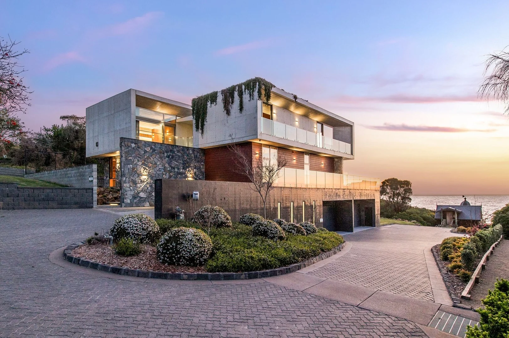 Additional image 5 of 3/642A Nepean Highway, Frankston South VIC 3199