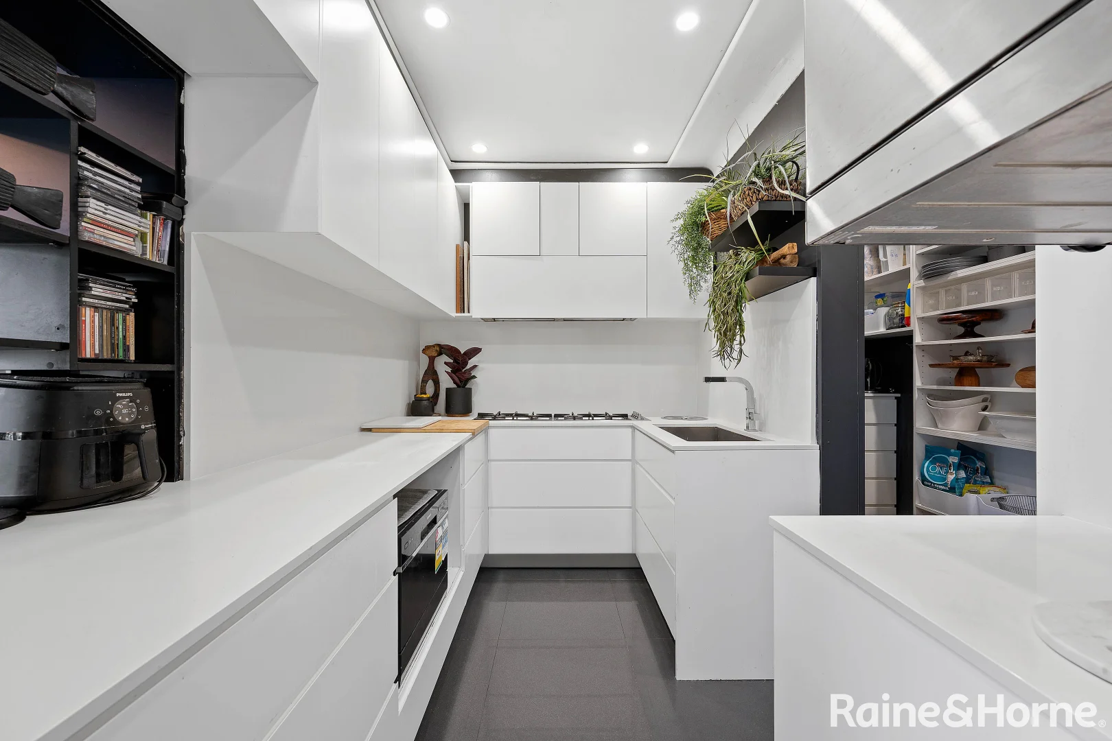 Additional image 2 of 28 Lambert Road, Bardwell Park NSW 2207