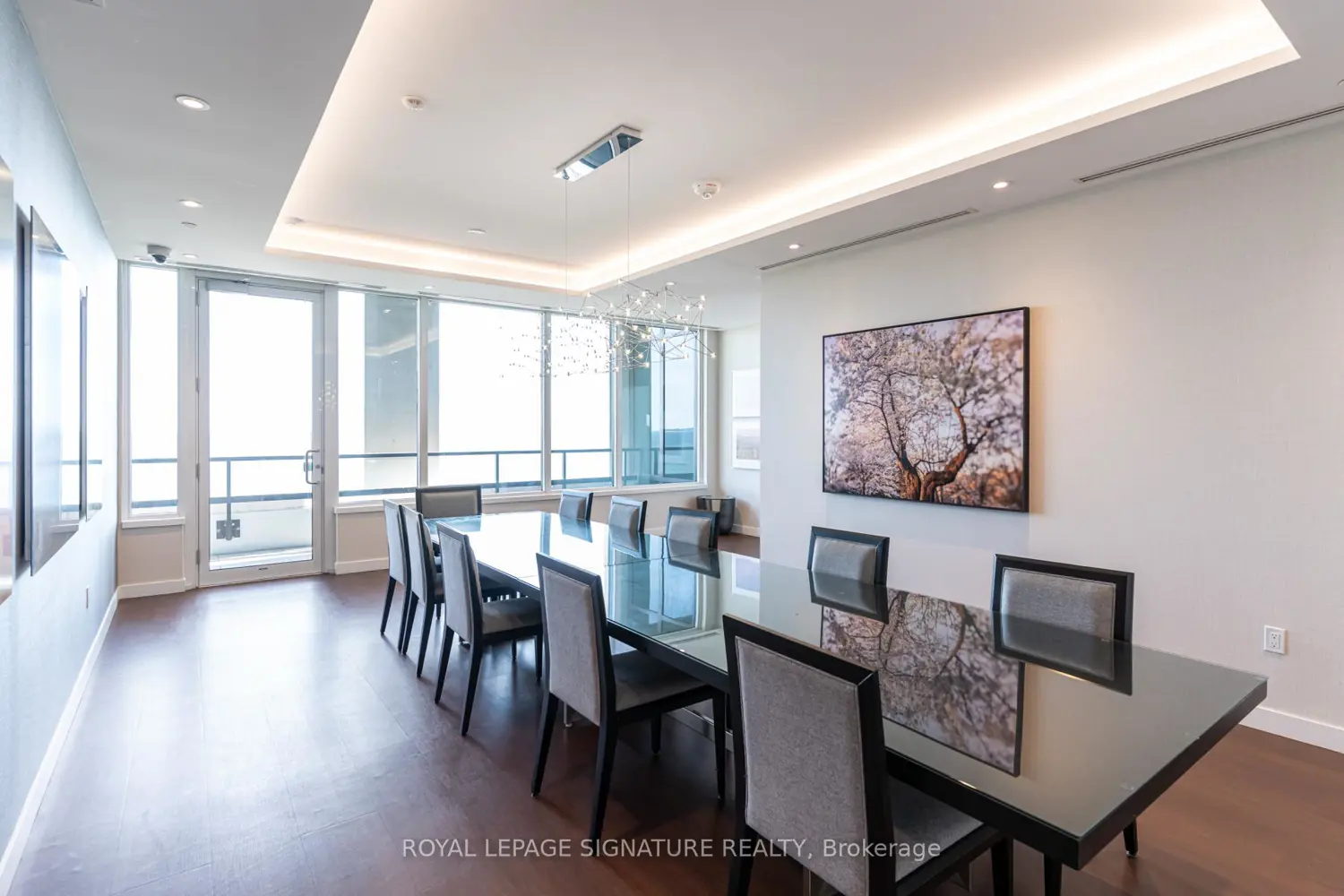 Additional image 6 of 1926 Lake Shore Boulevard 2217