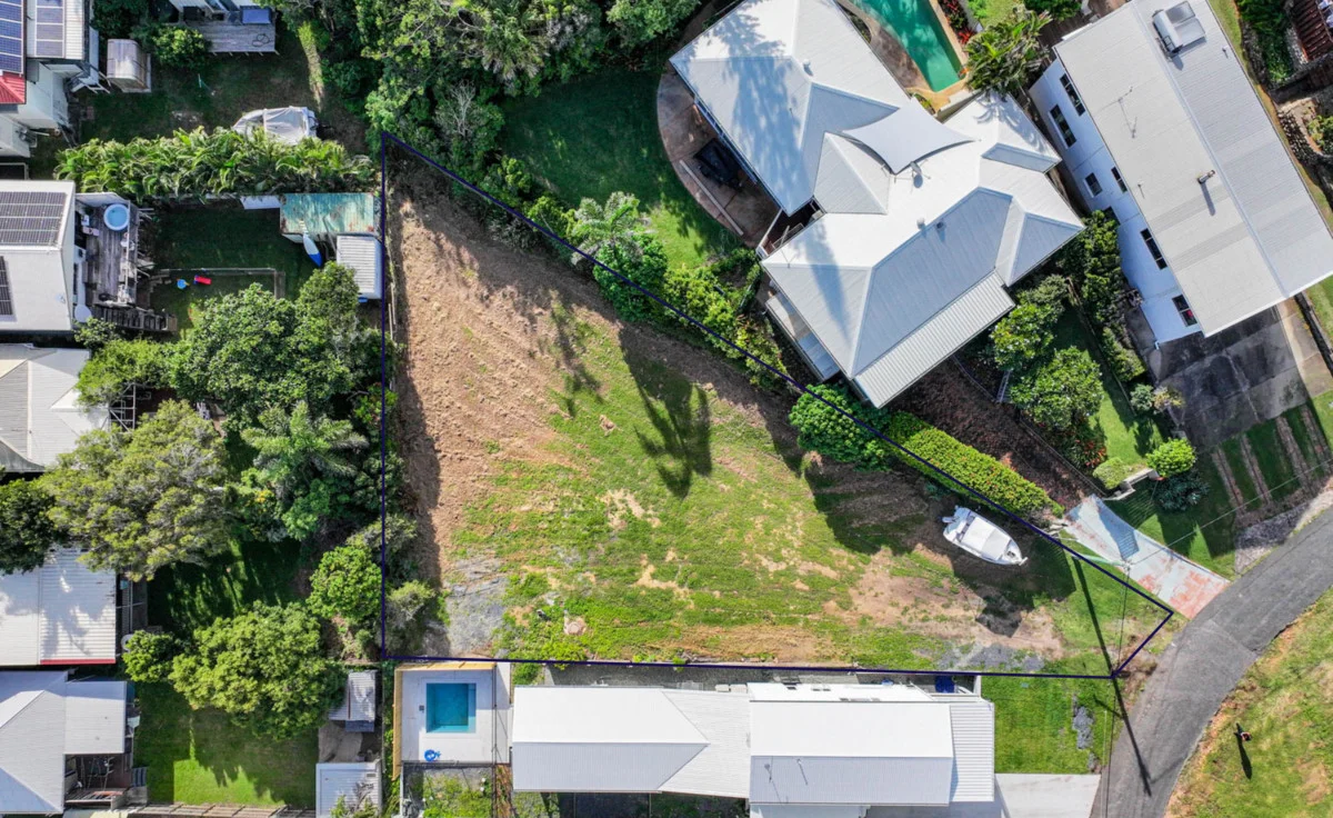 Additional image 2 of 12 Esplanade, Cooee Bay QLD 4703