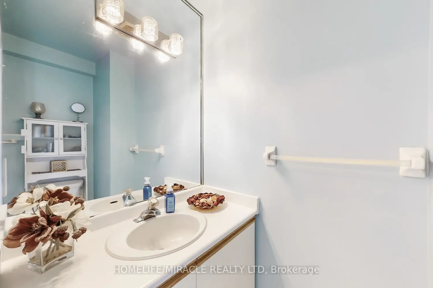 Additional image 9 of 4 William Curtis Circle