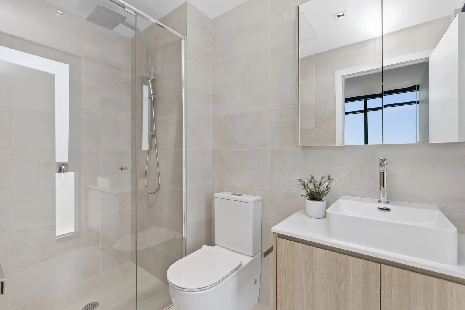 Additional image 8 of 8/100 The Parade, Ocean Grove VIC 3226