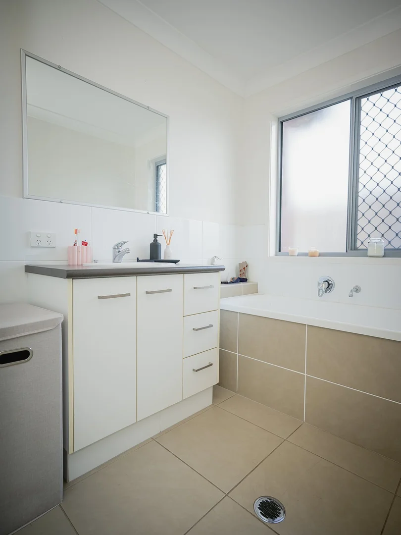 Additional image 12 of 6 Clearview Drive, Roma QLD 4455