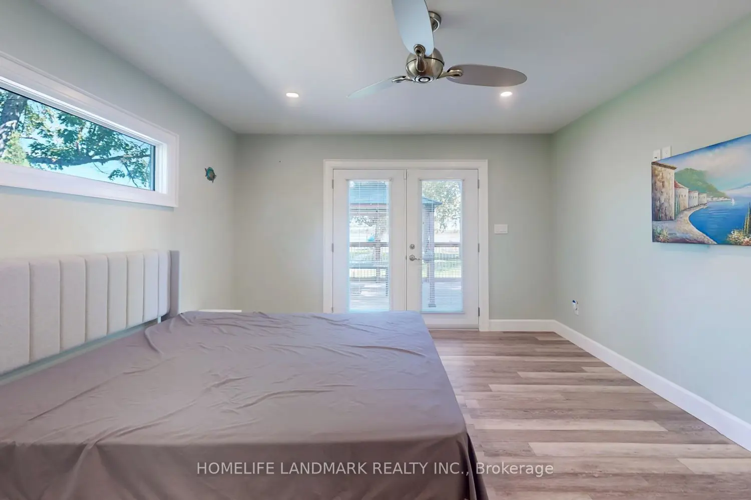 Additional image 10 of 208 Lakeshore Drive