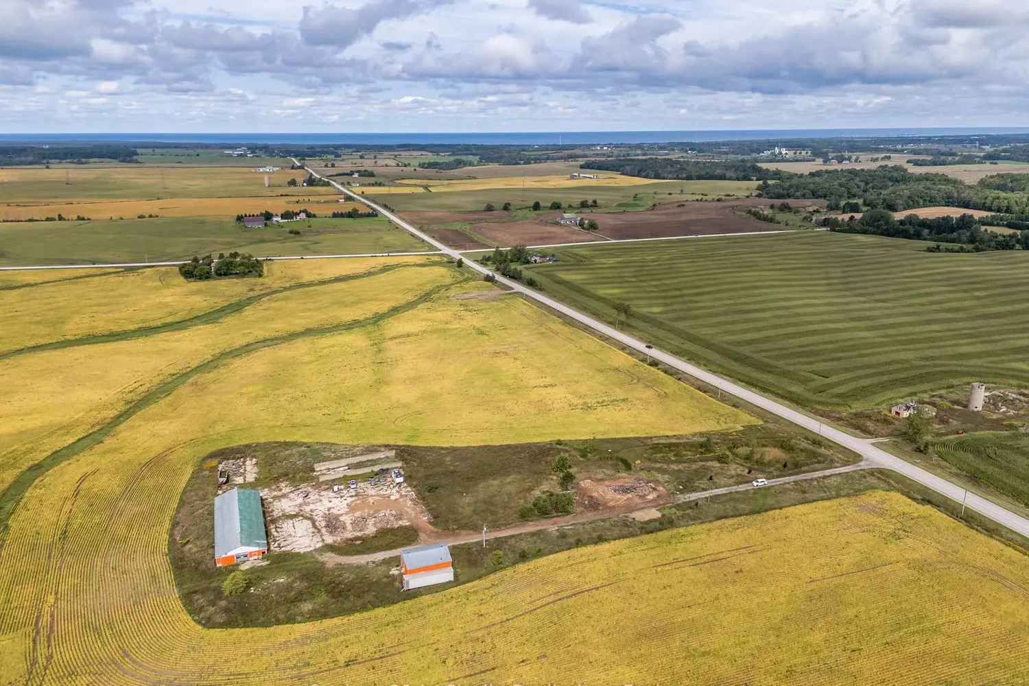 Additional image 5 of 2231 Bruce Road 40