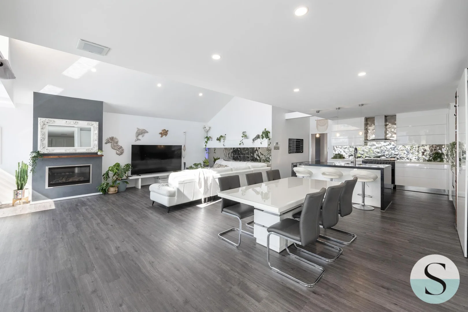 Additional image 12 of 4 Garrawantara Street, Blacksmiths NSW 2281