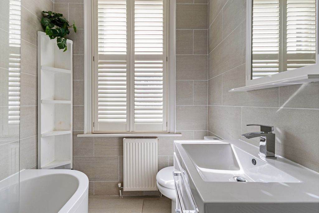 Additional image 22 of 5 bed semi-detached house to rentTrafford Road, Alderley Edge SK9