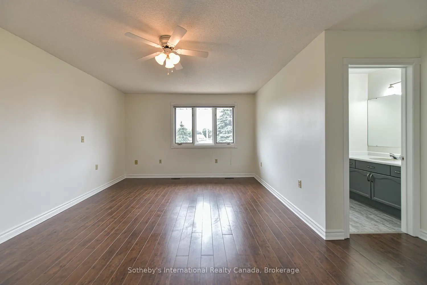 Additional image 18 of 10 Museum Drive 101