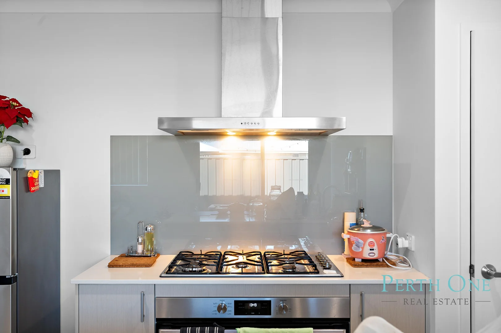 Additional image 3 of 61 Turquoise Boulevard, Treeby WA 6164