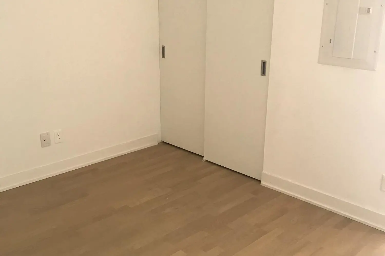Additional image 10 of 203 Catherine Street 705