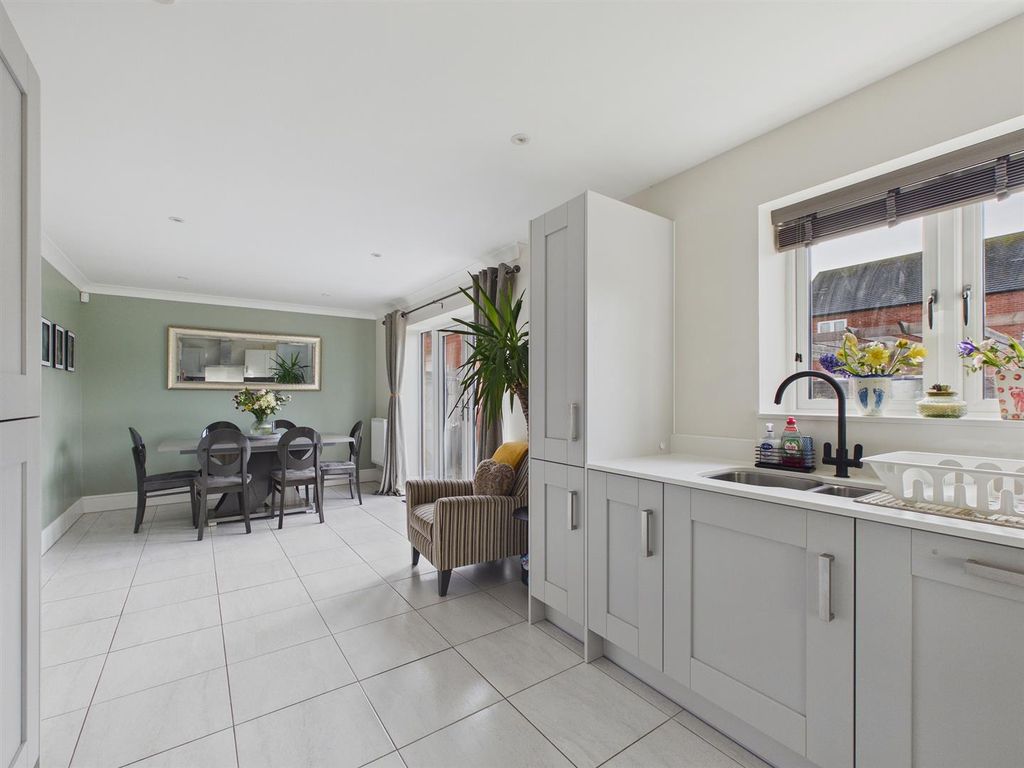 Additional image 7 of 4 bed detached house to rent4 Bay Tree Close, Upton-Upon-Severn, Worcester WR8
