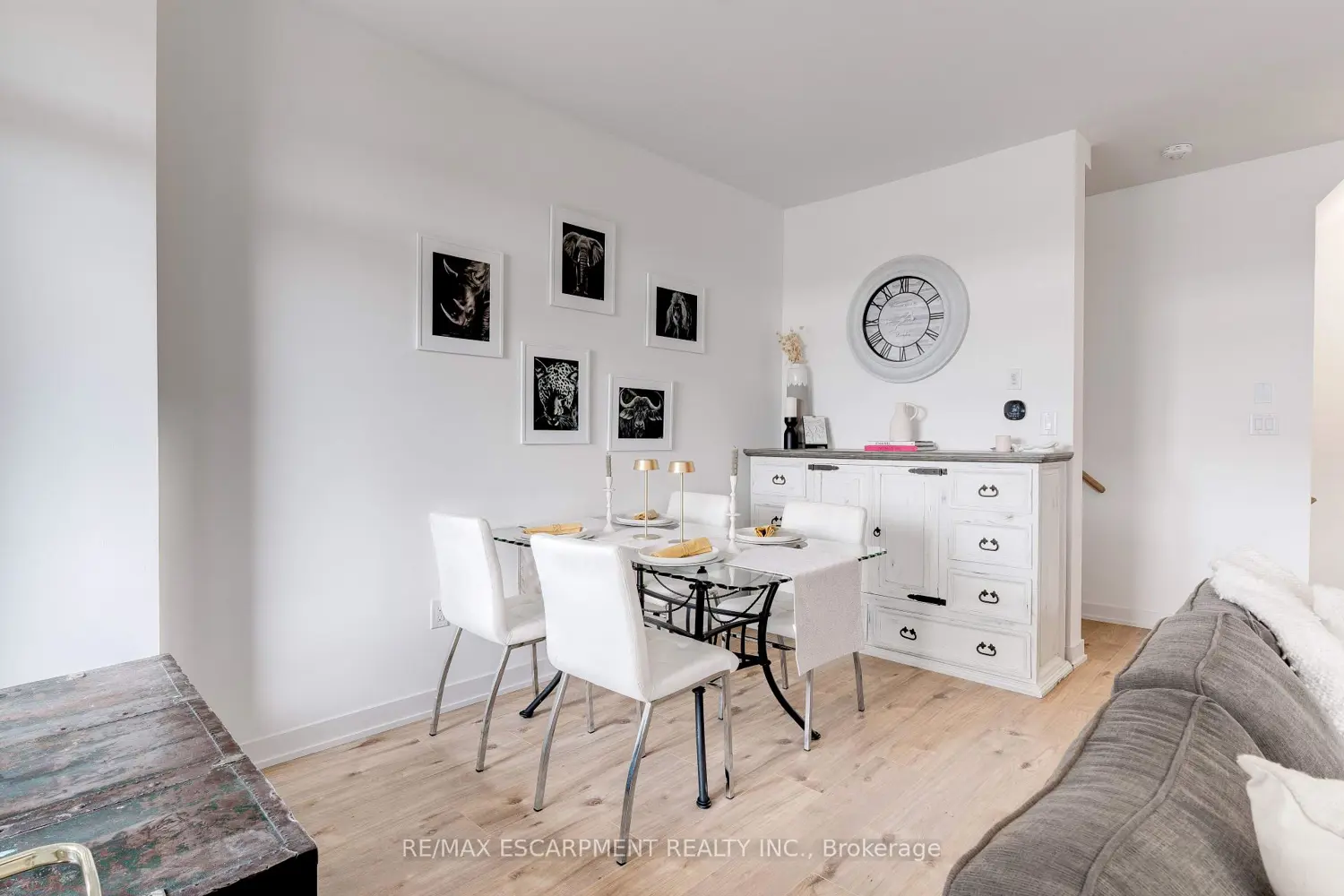 Additional image 12 of 590 North Service Road 46