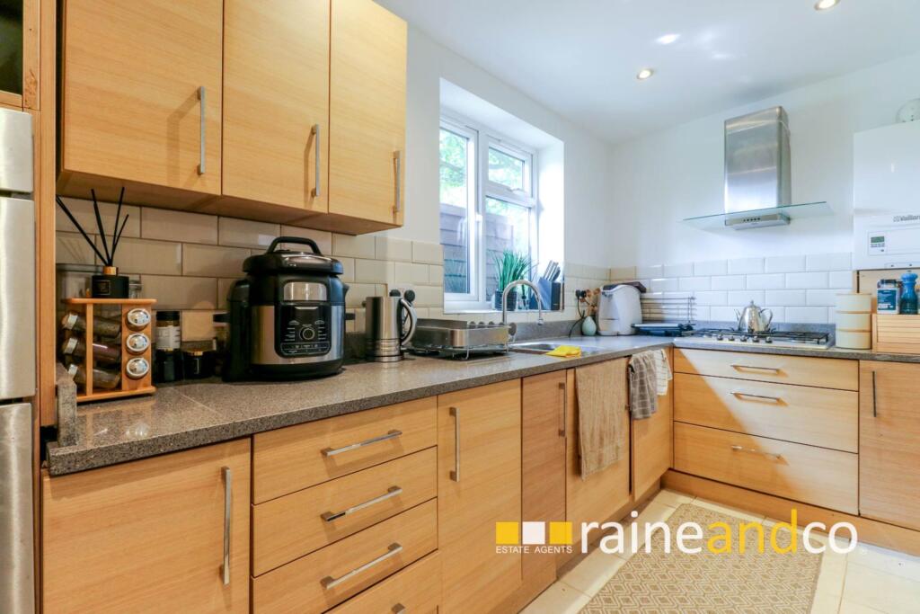 Additional image 39 of St Albans Road West, Hatfield