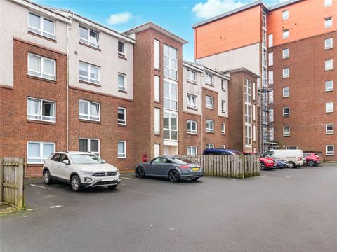 Eaglesham Court, Hairmyres, East Kilbride, South Lanarkshire G75