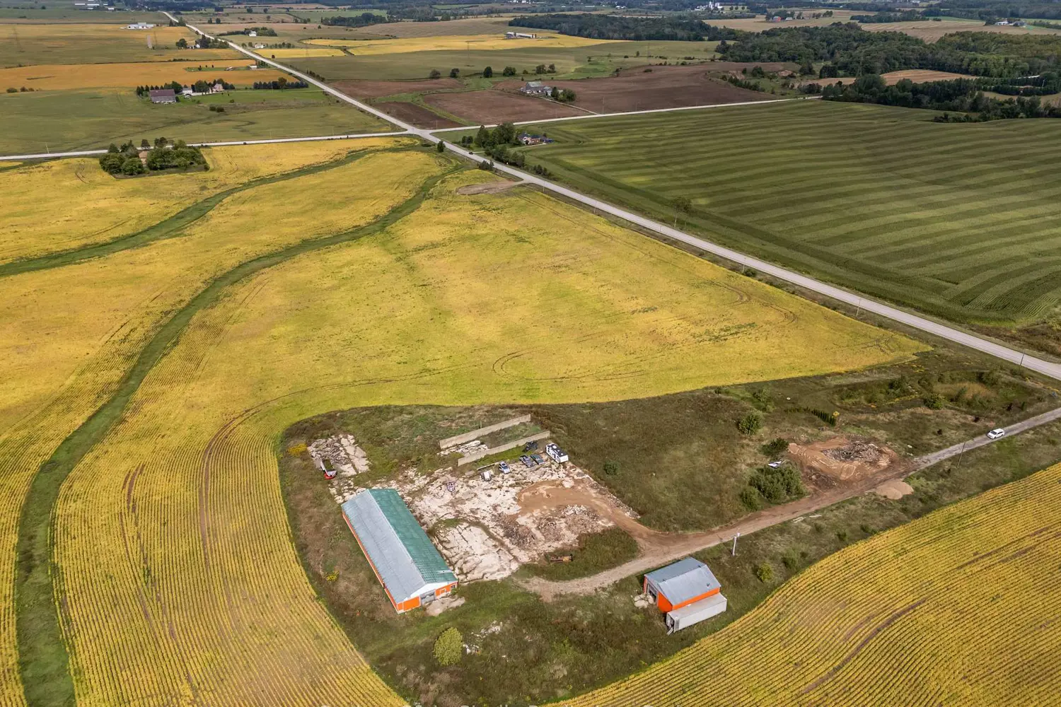 Additional image 6 of 2231 Bruce Road 40