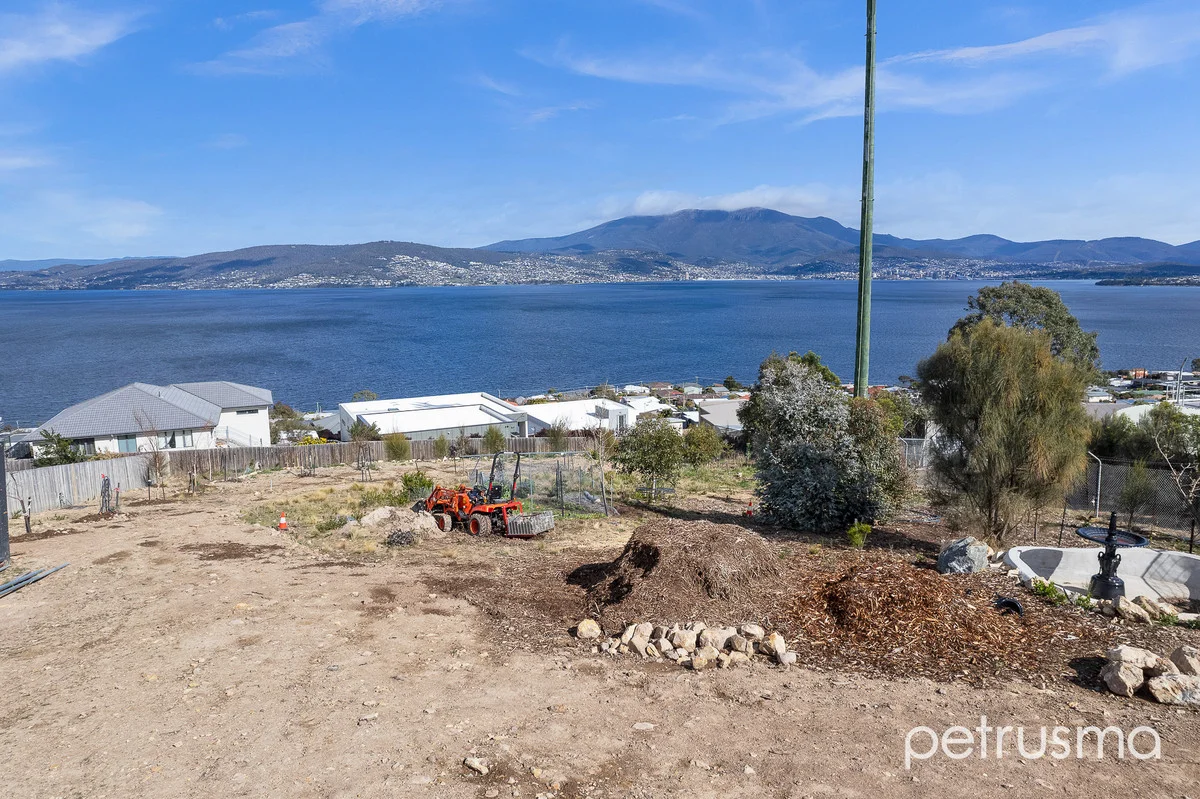 Additional image 15 of 10 Themeda Court, Howrah TAS 7018