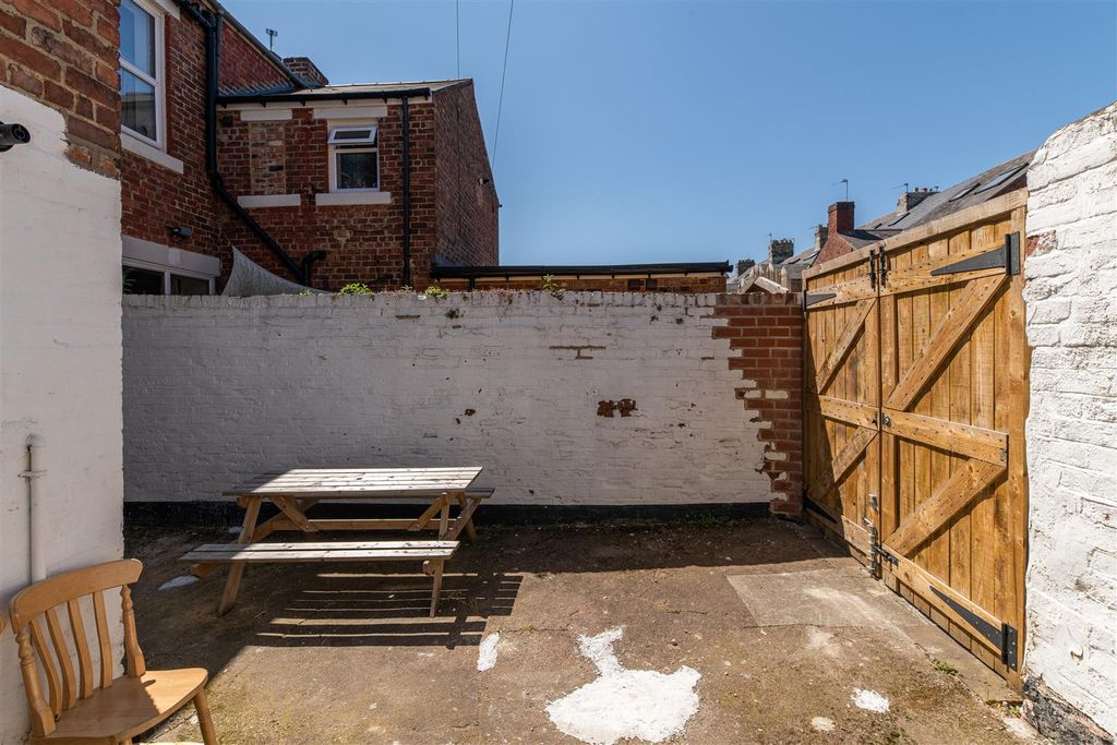 Additional image 26 of 6 bed shared accommodation to rentFalmouth Road, Heaton, Newcastle Upon Tyne NE6