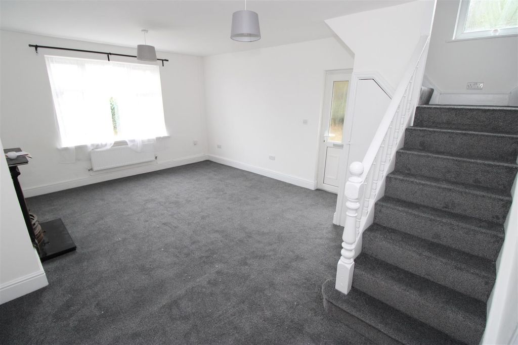 Additional image 4 of 2 bed semi-detached house to rentWoodbine Road, Blackwood NP12